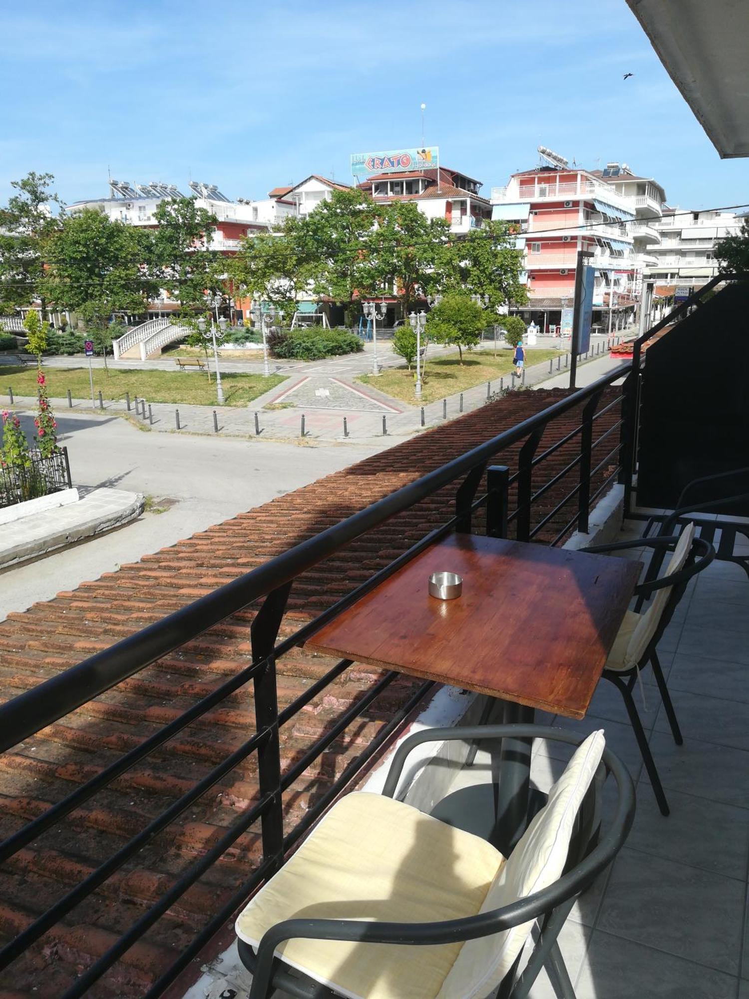 Frini Apartments And Studios Paralia Katerinis Phòng bức ảnh